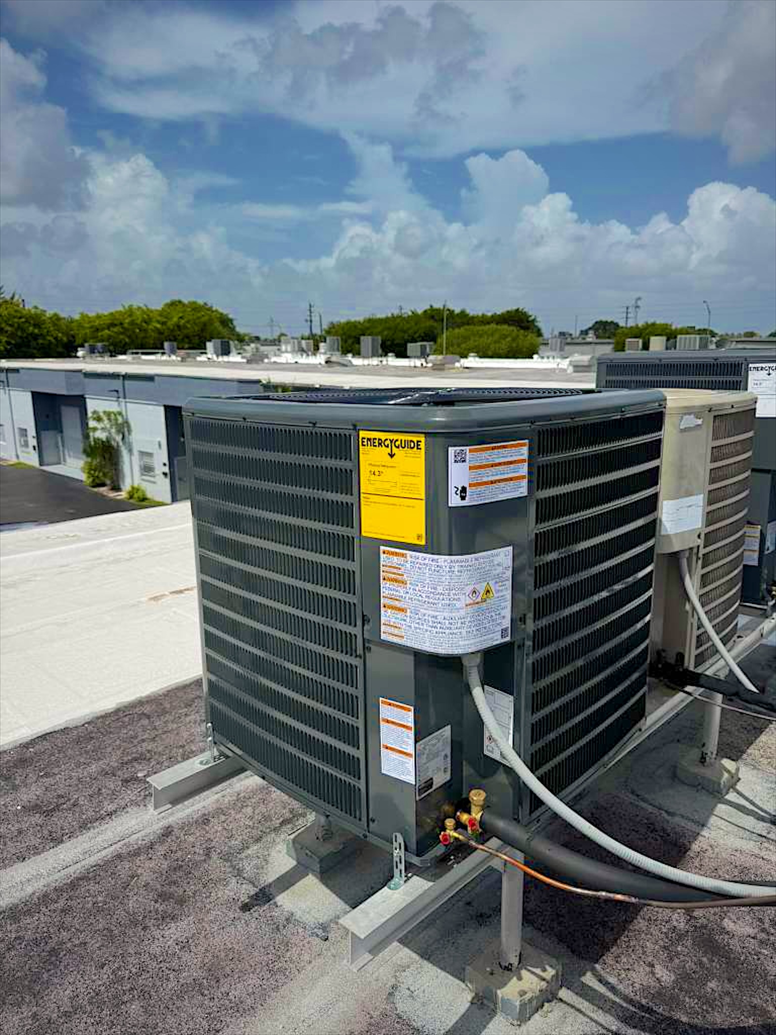 Commercial rooftop condenser